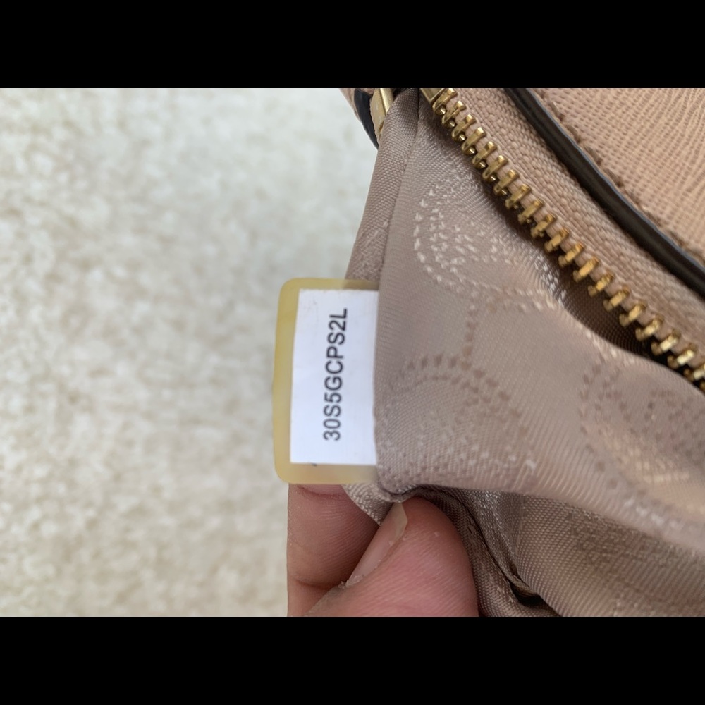 Michael Kors handbag - Picture 4 of 7